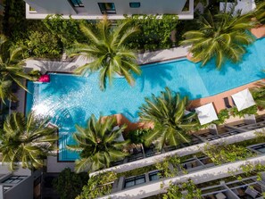 Pool - 2bdr Apartment Bang Tao Beach (Tambon Choeng Thale)