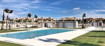Apartment Spanish Village with Mountain View, Wi-Fi and Air Conditioning