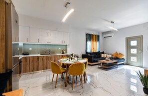 House - Seaside Apartment 1 by Cretanhouses (Hersonissos)