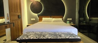 AvyAm Blue Terrace Apartment in New Delhi! Room-2 (Superior)