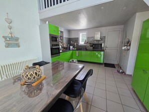 Unclassified image, 3 of 36, button - Villa with private pool - 7 guests (Jard-sur-Mer)
