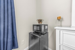 Room | Interior - Cypress - Private Bedroom in Shared Home (Cypress)