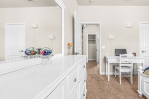 Room | Interior - Cypress - Private Bedroom in Shared Home (Cypress)