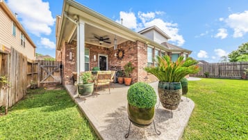 Quarto | Opções para refeição ao ar livre