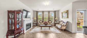 Cypress - Private Bedroom in Shared Home