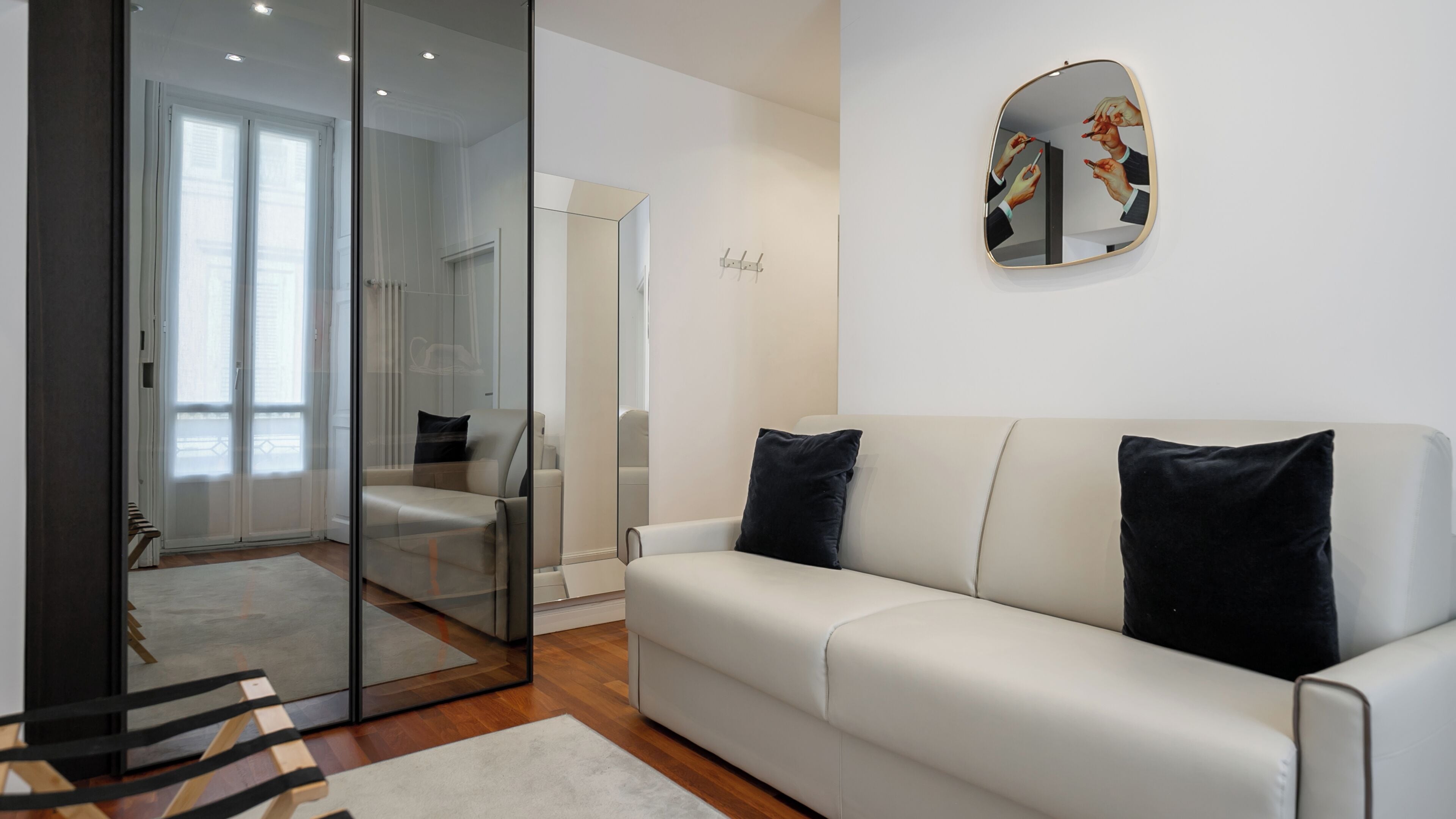Apartment (1 Bedroom) | Interior