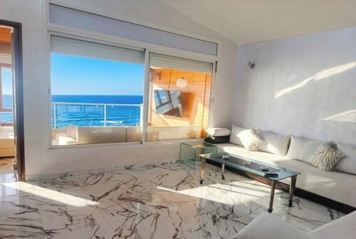 Absolute Relaxation Facing the Waves