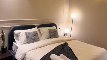 Superior Studio, Balcony, City View | Desk, laptop workspace, iron/ironing board, free WiFi