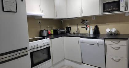 Charming Renovated Flat in Scenic Dale, Vaksdal