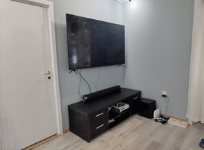 Apartment, 2 Schlafzimmer, Balkon | Zimmerausstattung