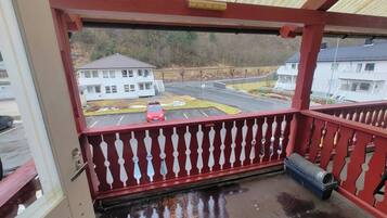 Apartment, 2 Bedrooms, Balcony | Balcony