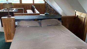 4 chambres, fer et planche à repasser, Wi-Fi, draps fournis