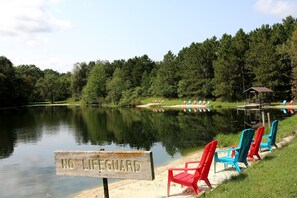 Property grounds - Lakefront Vacation Rental with a Deck and Hot Tub near Wisconsin Dells (Tomah)
