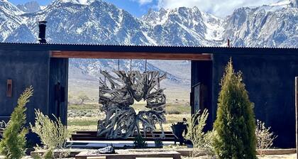 Luxury Design Rental with Breathtaking Mountain Views in Lone Pine, California