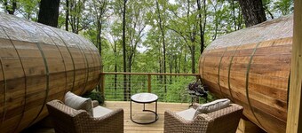 Canopy Treehouse - Glamp Design with Amazing Views, Wildwood, GA
