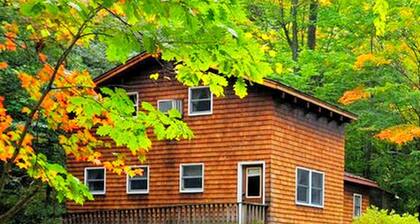 Cozy Vacation Cabin near Allegheny State Forest, Pennsylvania