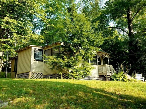 Lovely Lakeside Cabin Rental near Pharaoh Lake Wilderness Area in New York