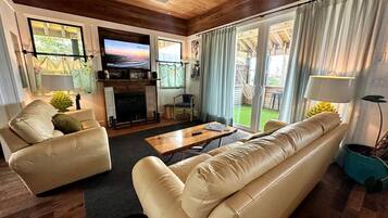 Fernseher, Kamin