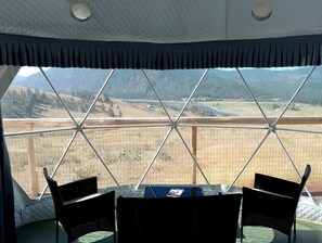 Property grounds - Beautiful Dome for a Romantic Glamping Escape with Breathtaking Views in Montana (Plains)