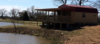 Rustic Cabin Rental with a Fishing Pond in Allen, Oklahoma