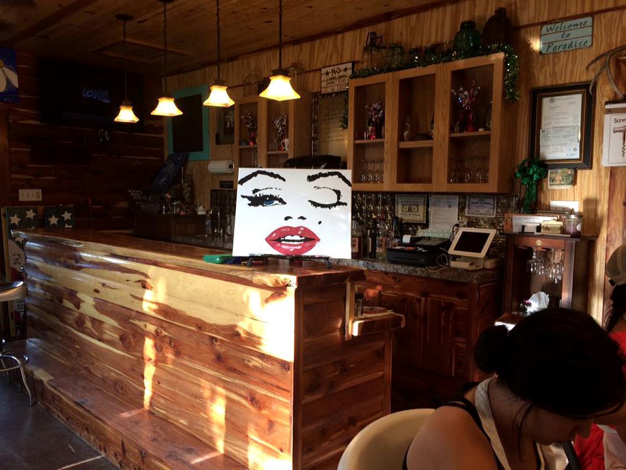 Bar (en el alojamiento)