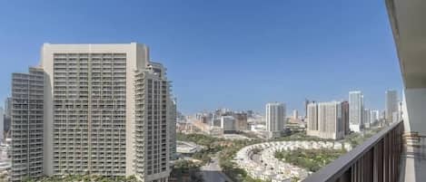 Luxury Apartment, Balcony, Park View | Balcony