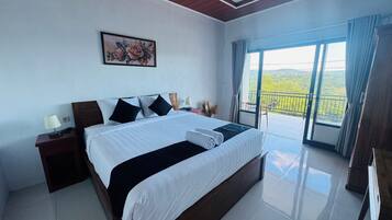 Standard Double Room, Balcony, Mountain View