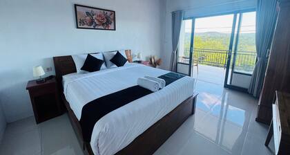 Kelingking Lucky Homestay
