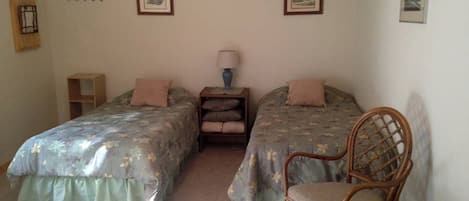 1 habitación, wifi y ropa de cama