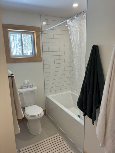 Newly Built cabin in the woods. Steps from the Miramichi River and trails