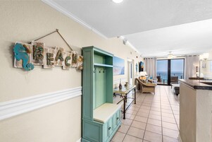 Condo, Multiple Beds (Navarre Towers 1202 - The Penthouse P) | Interior