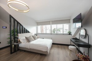 1 bedroom, iron/ironing board, Internet - The Sixty | Designer Studio Suite | Cardiff City (Cardiff)