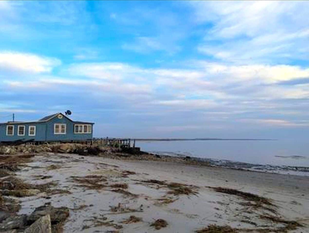 Beach nearby, sailing, kayaking, fishing