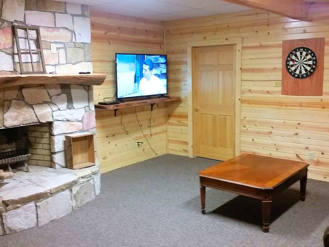 TV, fireplace, DVD player