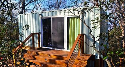 Charming Eco-Friendly Container for Glamping Getaway in the Blue Ridge Mountains, Georgia