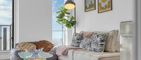 City Suite, 1 Queen Bed, Non Smoking, City View | Living area | 50-inch TV with digital channels