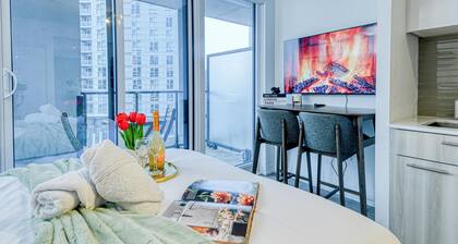 Econo Suites DT