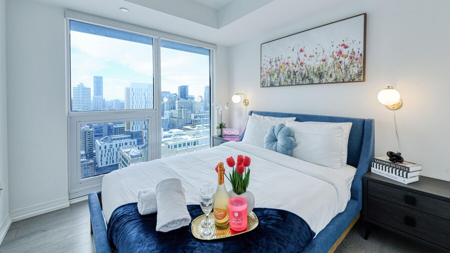 Econo Suites DT