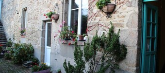"Le 37.2" T1 apartment in quiet city center Pets welcome