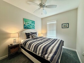 Room - Beautiful Townhouse with Community Pool! (Rehoboth Beach)