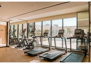 Fitness facility - Layover Holiday Homes (Dubai)