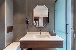 Quarto superior, 1 quarto | Sacada