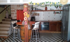 Fridge, microwave, oven, stovetop - 85m² mountain house with 50 m2 terrace and panoramic view/3bedrooms (Alliat)