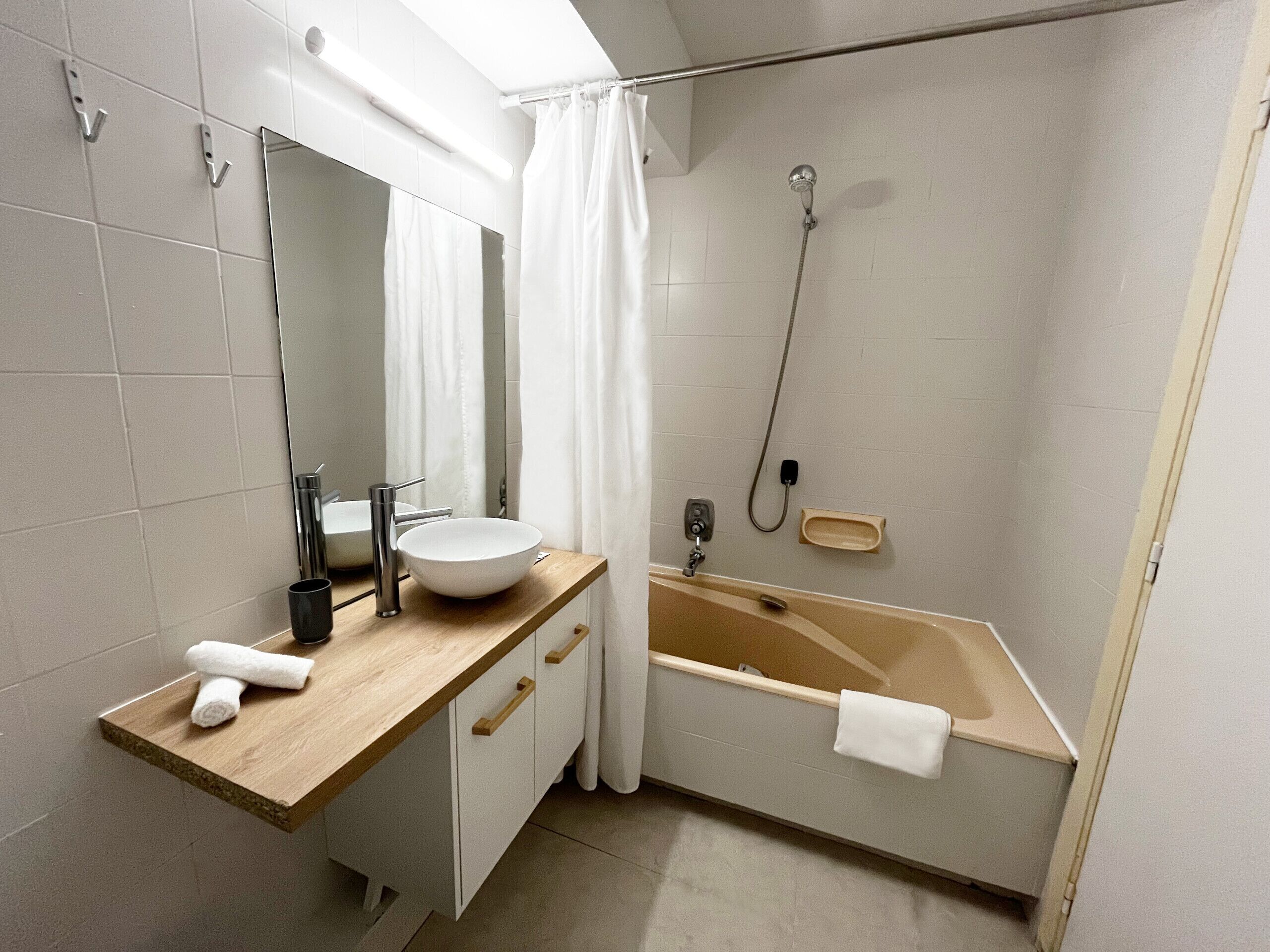Hair dryer, towels