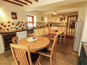Cottage | Dining - High Mill House (Penrith)