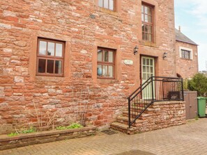 Exterior detail - High Mill House (Penrith)