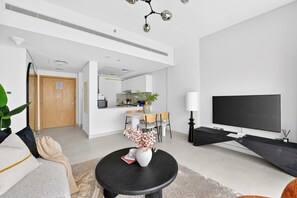 House, Accessible - Silkhaus Premium 2BR in Reem Island in Radiant Bay (Abu Dhabi)