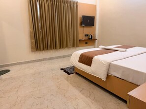 Room - The Classic Crown (Ayodhya)