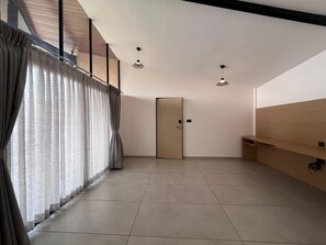 Chambre Double Économique, balcon, vue vallée | Intérieur