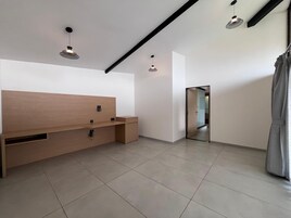 Economy Double Room, Balcony, Valley View | Interior